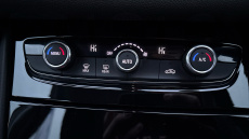 Vauxhall Grandland 1.2 Turbo SE 5dr Petrol Hatchback